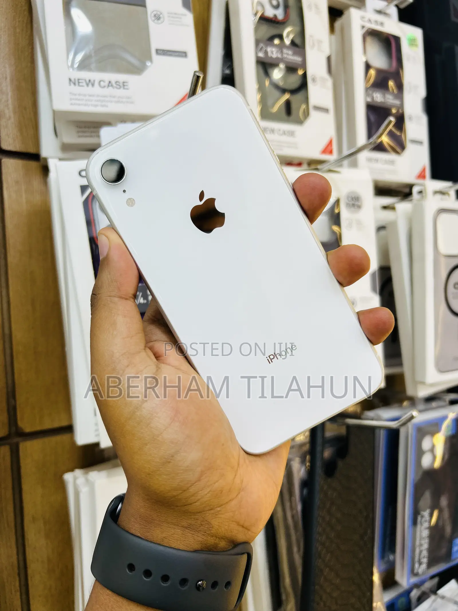 Apple iPhone XR 64 GB White