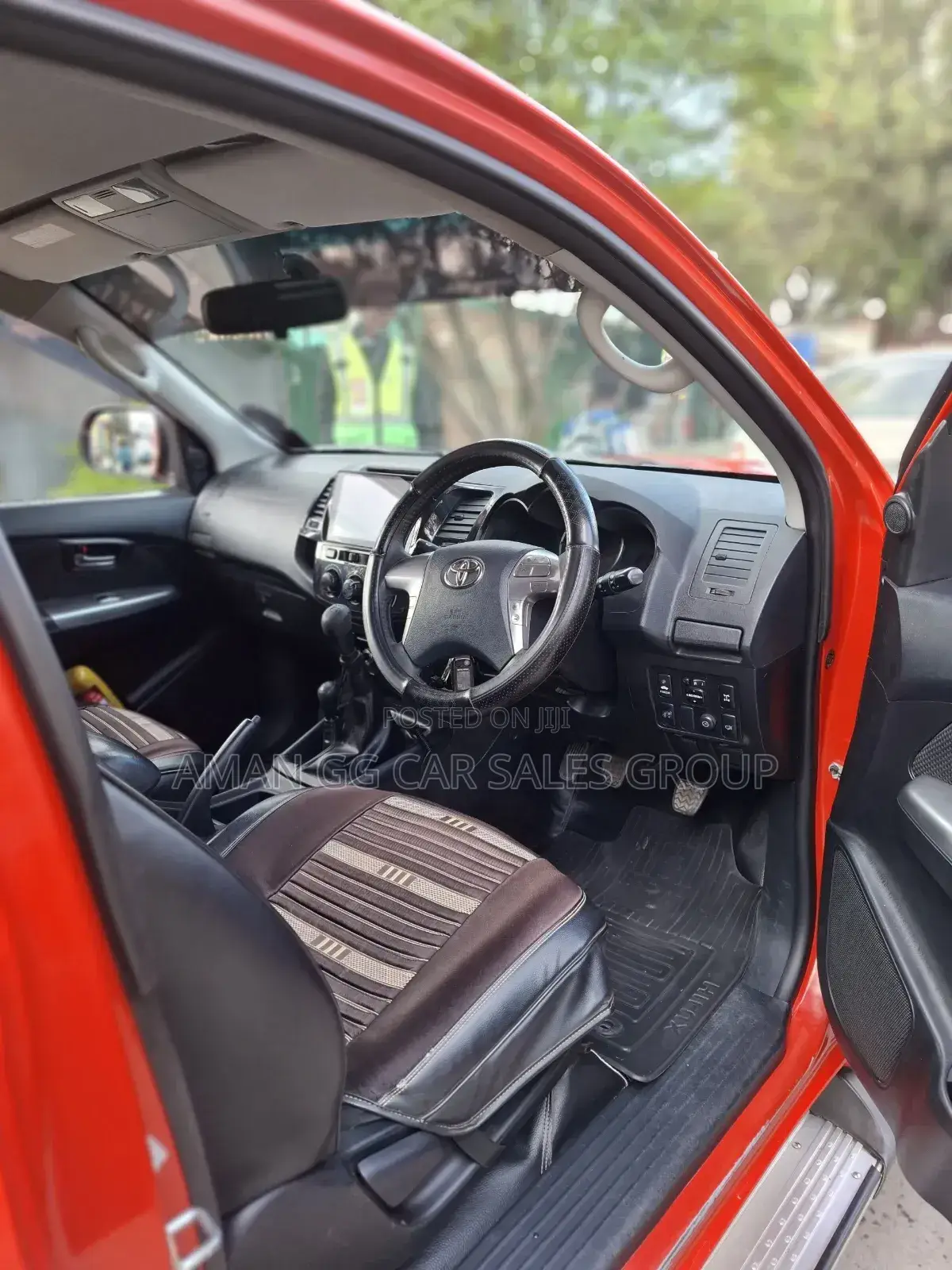 Toyota Hilux 2013 Red