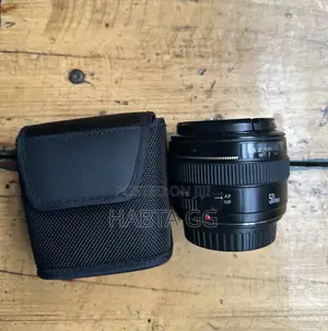 Photo - Canon 50mm 1.4 Lens