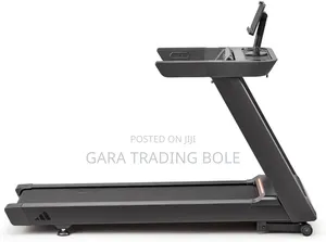 የadidas 23 የ21ክፍለ ዘመን ዘመናዊ የመሮጫ ማሽን