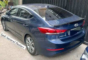 Hyundai Avante 2017 Blue