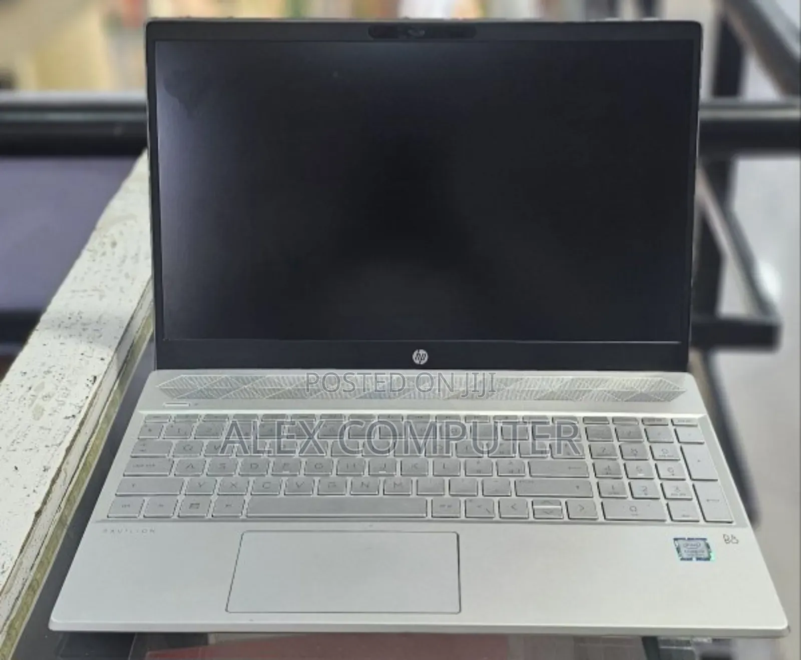 New Laptop HP Pavilion 15 8GB Intel Core I7 SSD 512GB