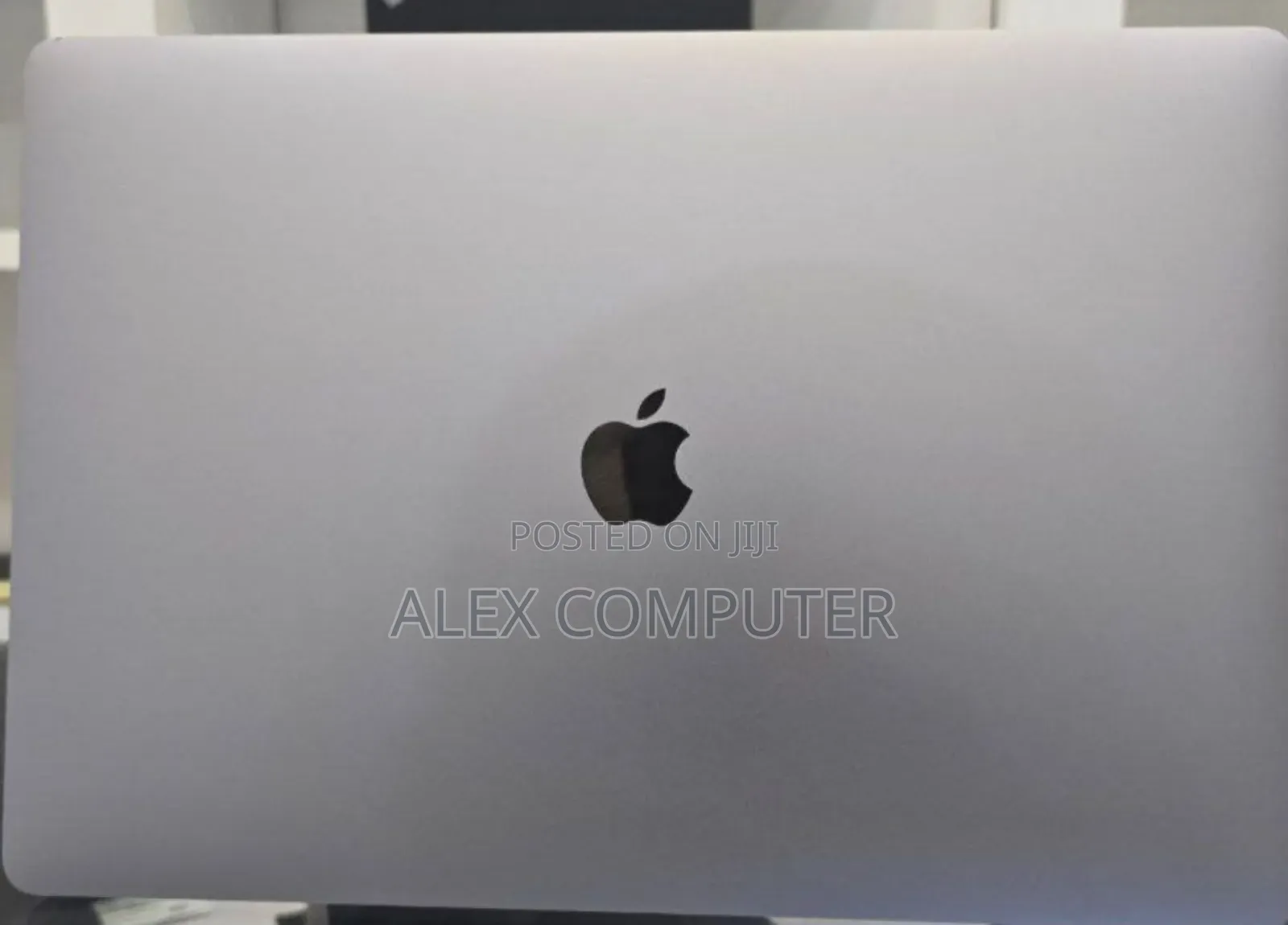 New Laptop Apple MacBook Pro 2019 32GB Intel Core I9 SSD 1T