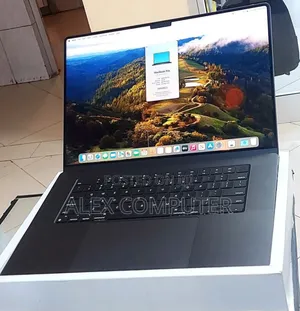 New Apple MacBook Pro 2023 M3 Pro 16-Inch 18GB Apple M3 SSD 512GB