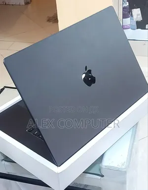 New Apple MacBook Pro 2023 M3 Pro 16-Inch 18GB Apple M3 SSD 512GB