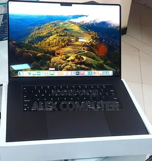 New Apple MacBook Pro 2023 M3 Pro 16-Inch 18GB Apple M3 SSD 512GB