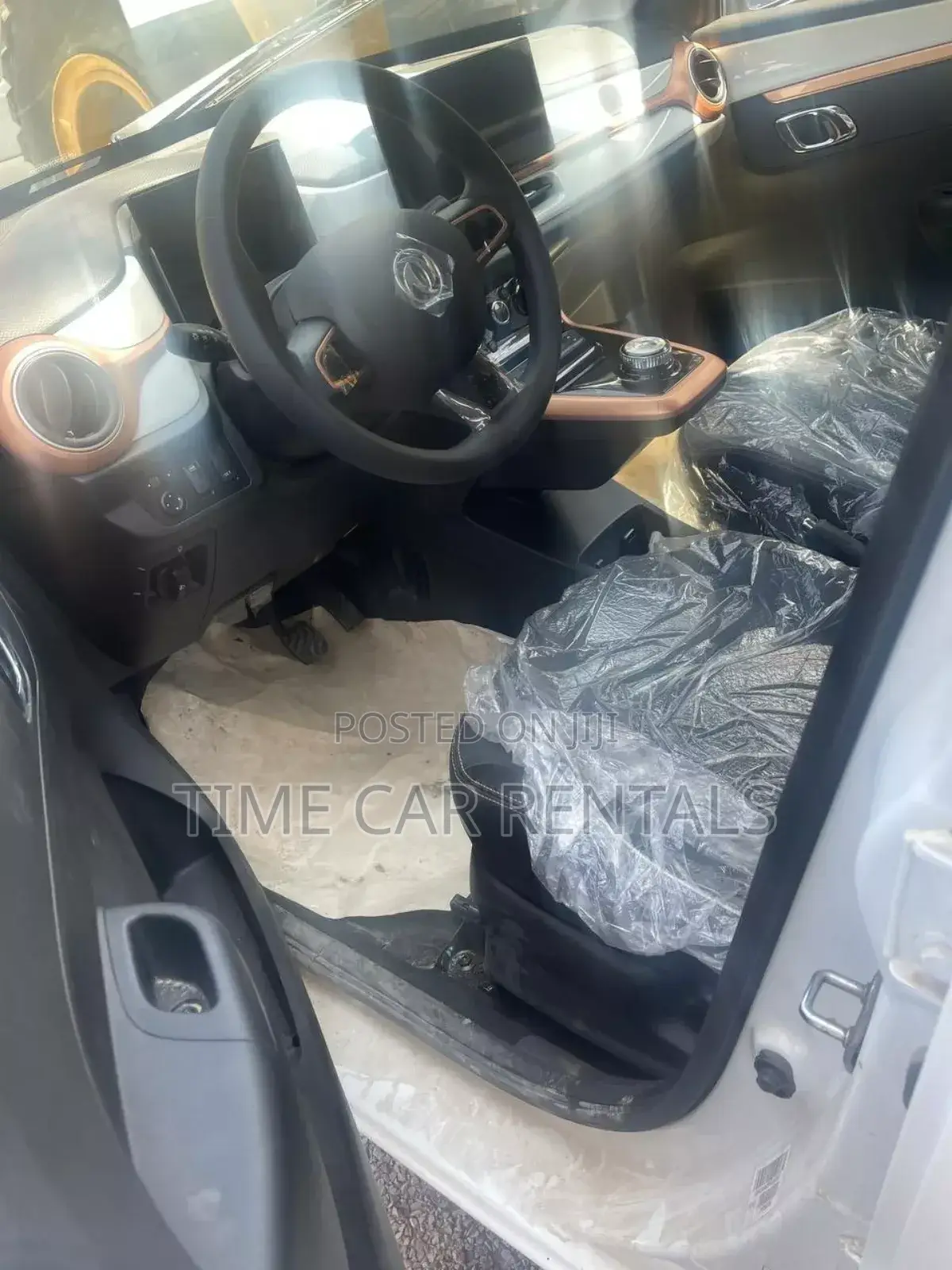 New Dongfeng EV EX1 33 kW FWD 2023 White