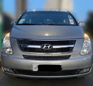Photo - Hyundai Starex 2015 Silver