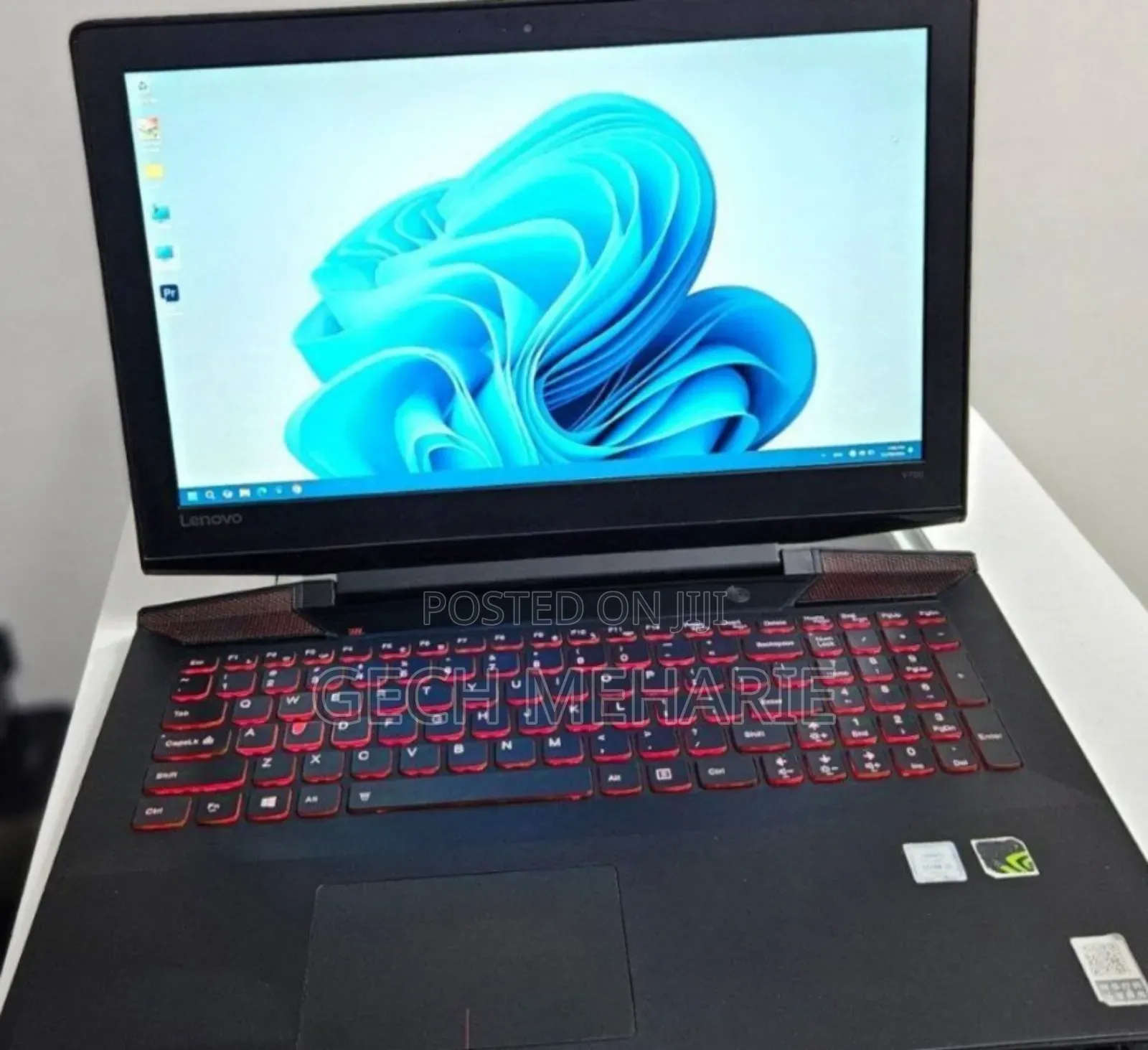 New Laptop Lenovo IdeaPad Y730 8GB Intel Core I5 SSD 128GB