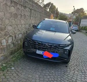 Hyundai Tucson 2023 Gray