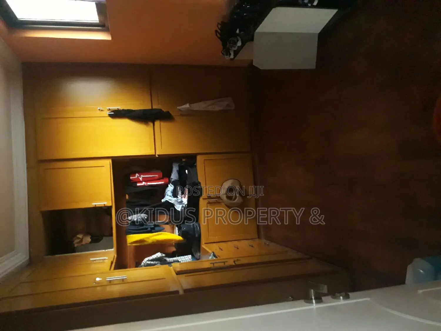 6bdrm House in Around@Nasswe, Nifas Silk-Lafto for rent