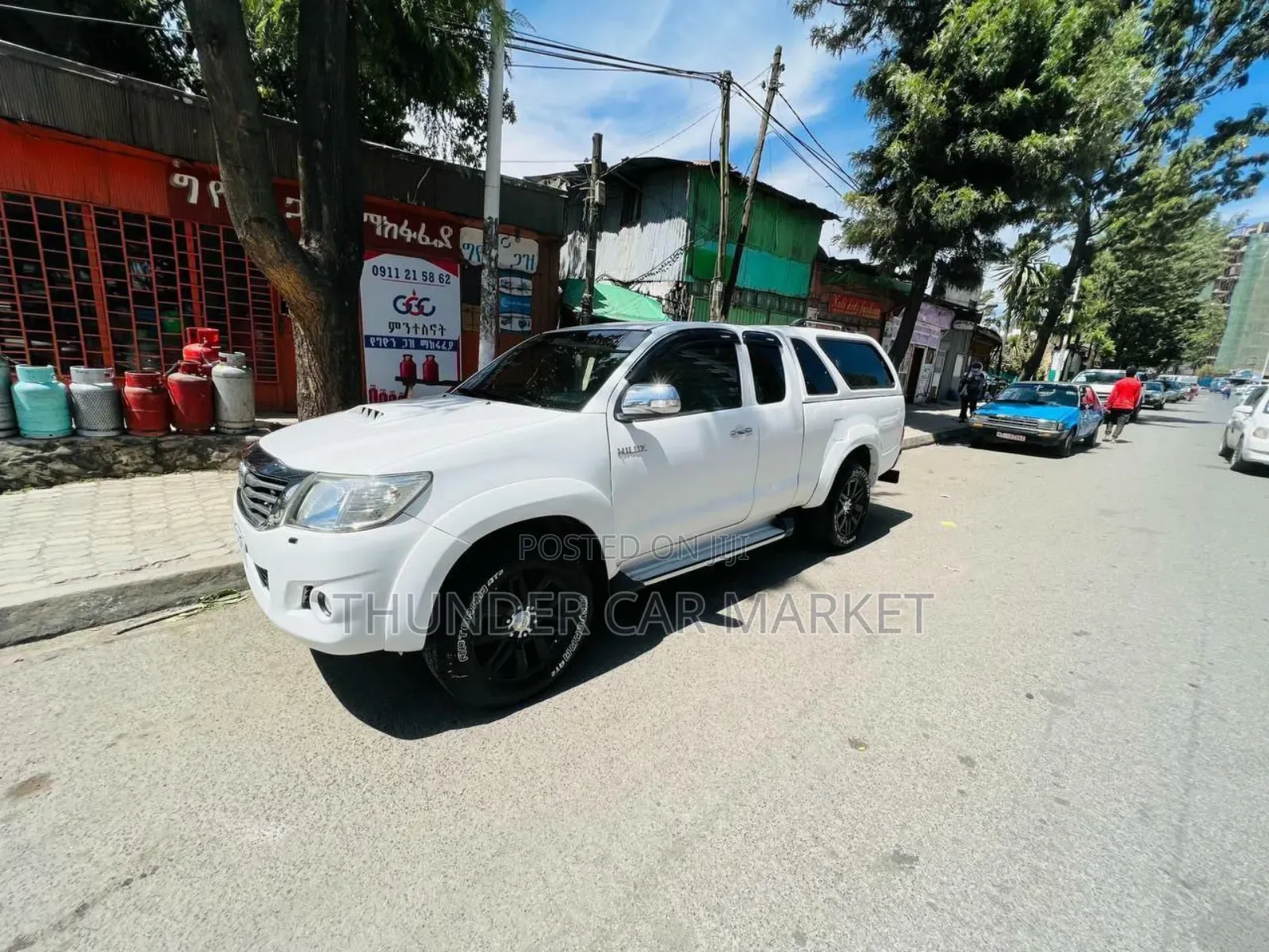 Toyota Hilux 2013 White