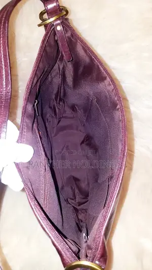 Cl America Classic Pure Leather Purse