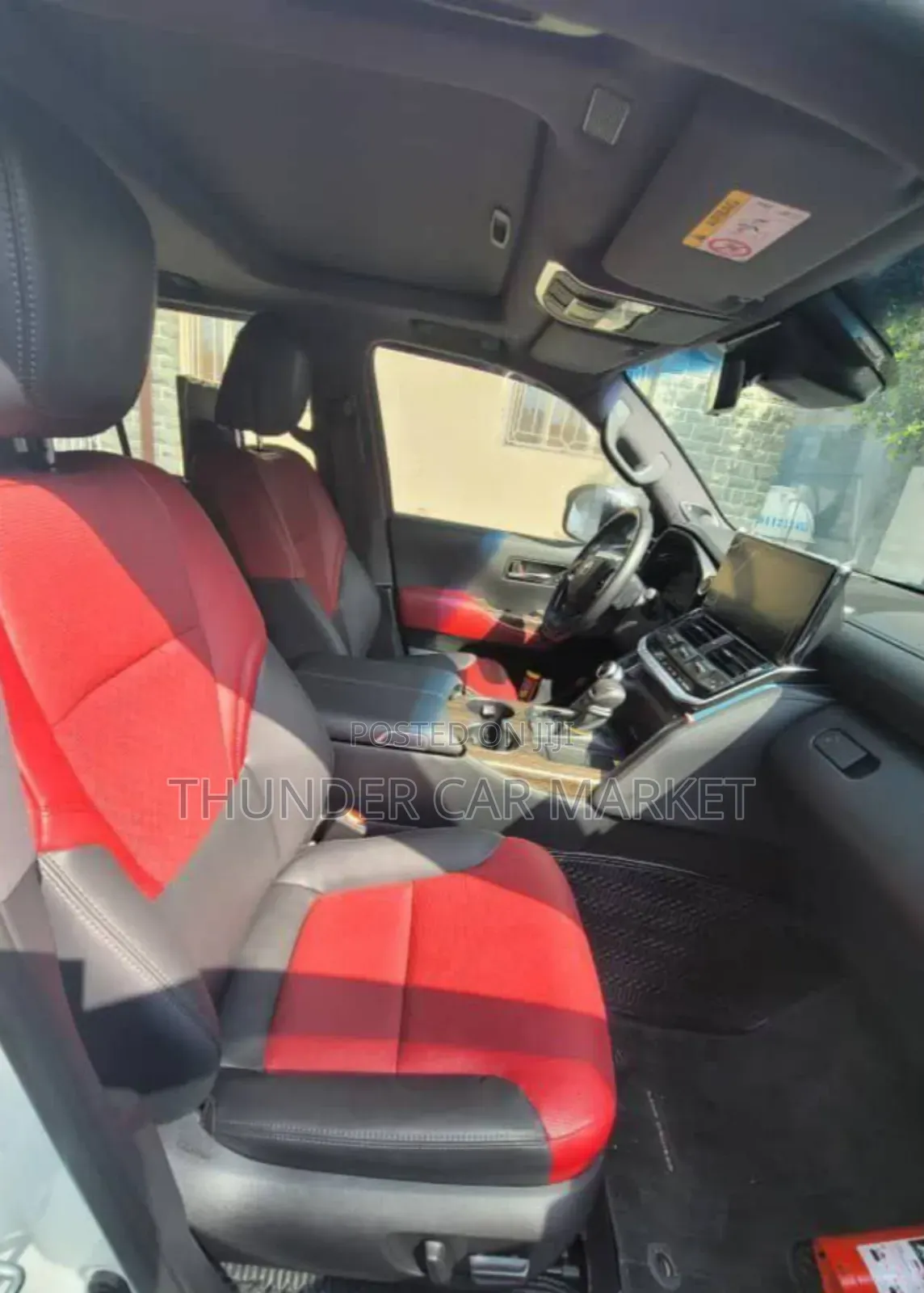 Toyota Land Cruiser 2023 White