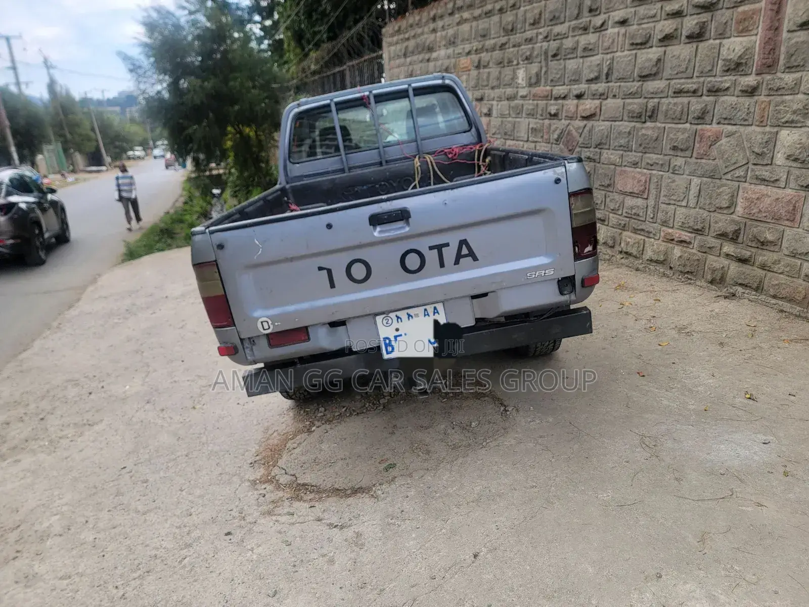 Toyota Hilux 2001 Gray
