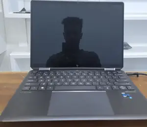 Photo - New Laptop HP Spectre 16GB Intel Core I7 SSD 1T