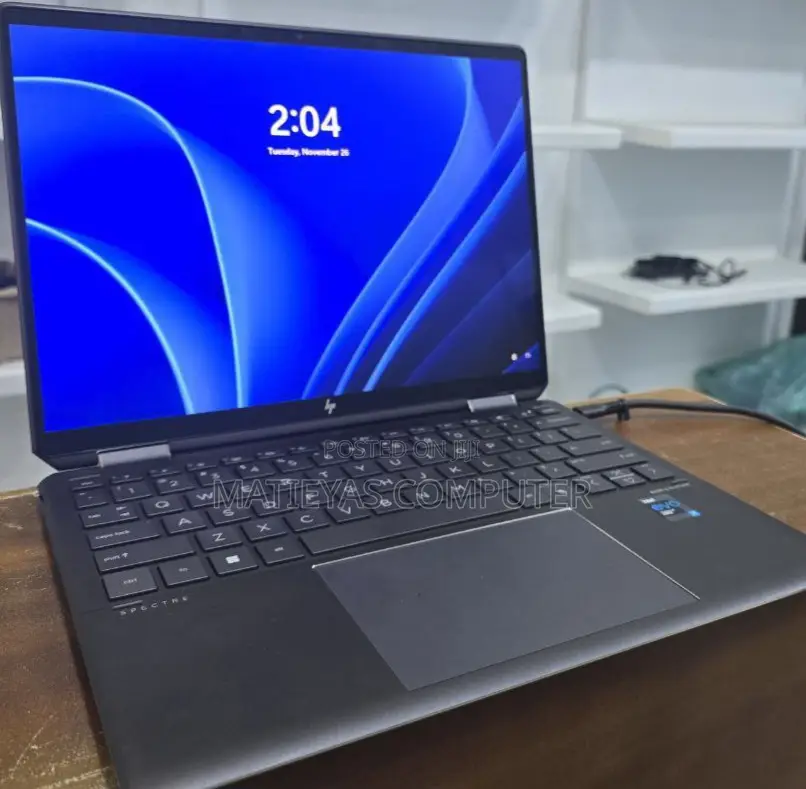 New Laptop HP Spectre 16GB Intel Core I7 SSD 1T