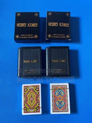 Photo - የማይወጋ የፕላስቲክ ካርታ የሚታጠብ Plastic Playing Cards Call