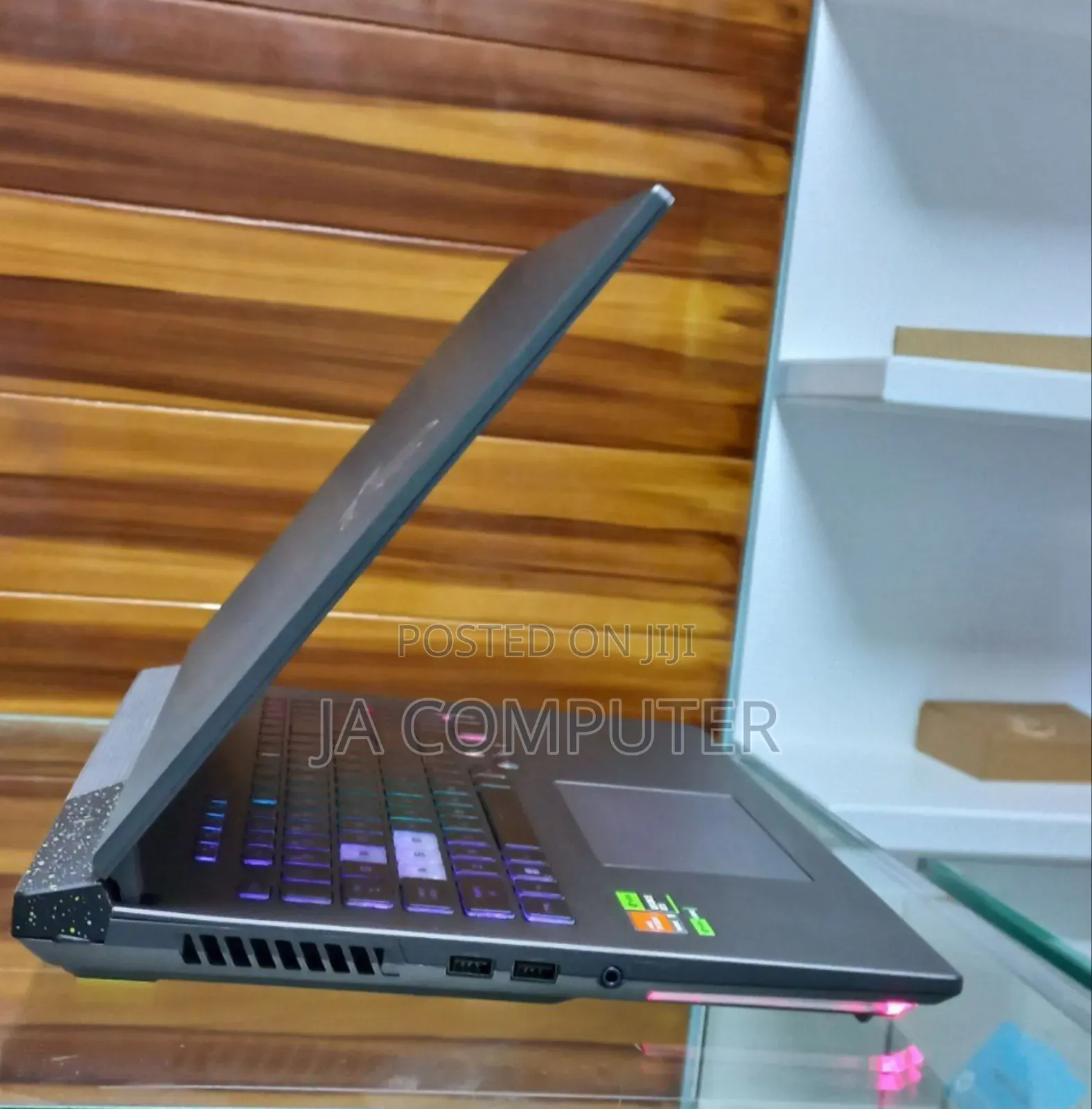 New Laptop Asus G71GX 16GB AMD Ryzen 9 SSD 1T