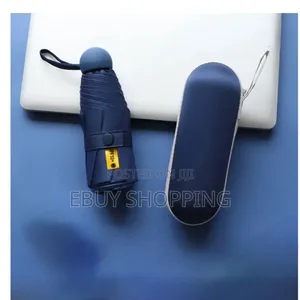 **Mini Umbrella With 8 Ribs – Sturdy Lightweight**