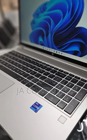 New Laptop HP ProBook 450 G8 16GB Intel Core I7 SSD 512GB