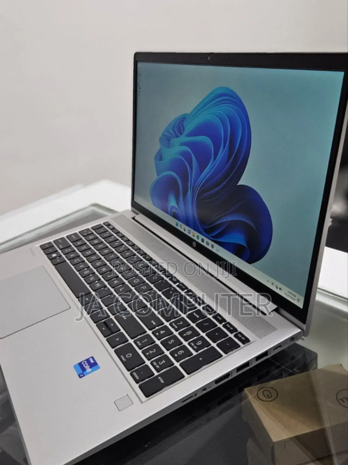 New Laptop HP ProBook 450 G8 16GB Intel Core I7 SSD 512GB