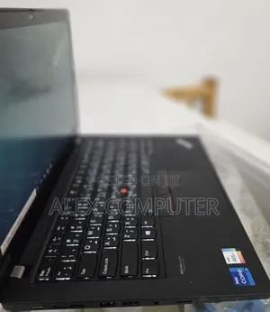 New Laptop Lenovo ThinkPad T14 16GB Intel Core I7 SSD 1T
