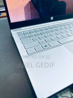 New Laptop HP Pavilion 14 16GB Intel Core I7 SSD 512GB
