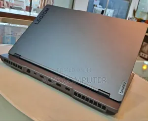 New Laptop Lenovo Legion 5 24GB Intel Core I7 SSD 1T