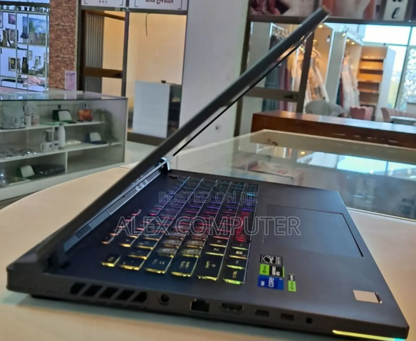 New Laptop Asus ROG Strix G15 16GB Intel Core I7 SSD 1T