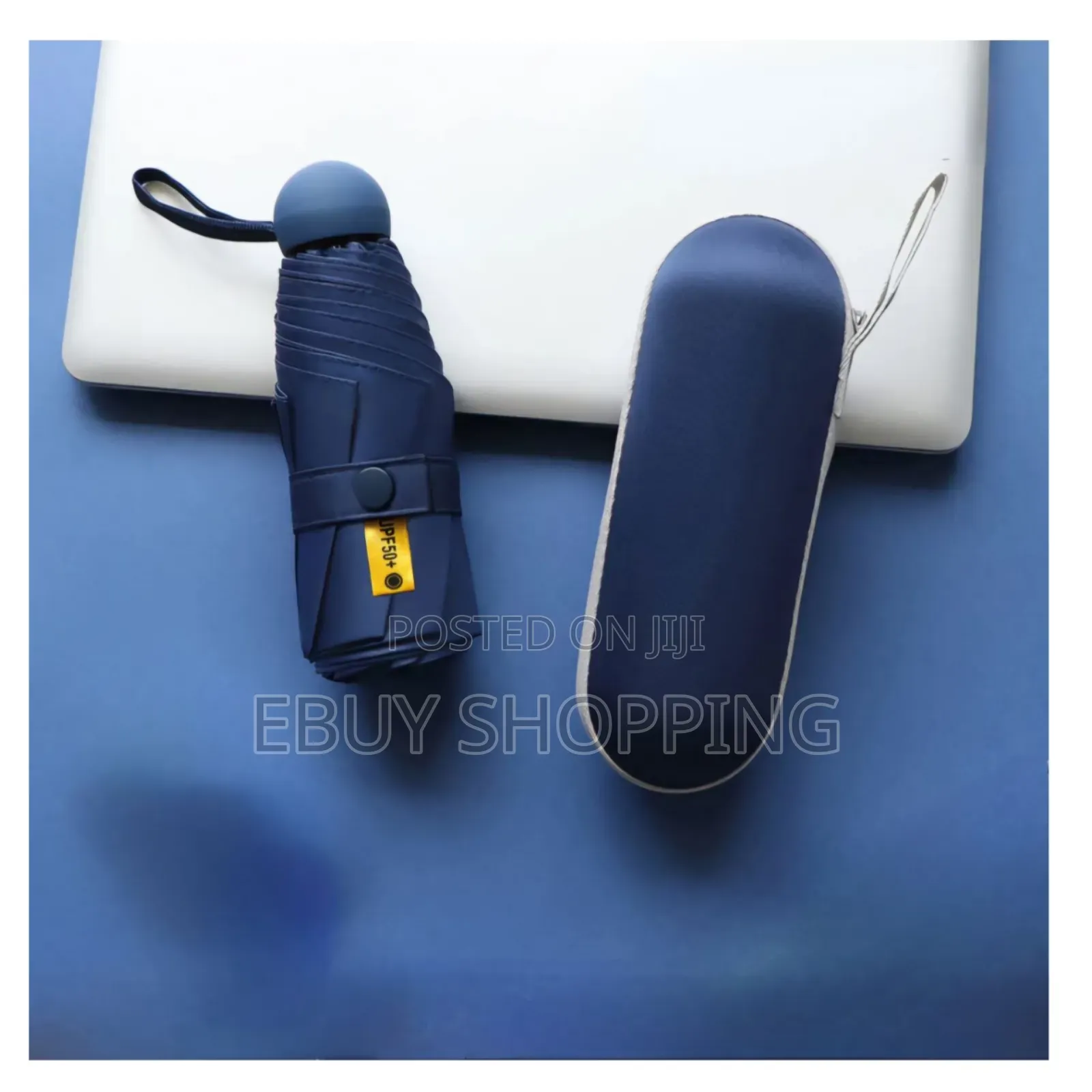 **On-the-Go Umbrella – Small but Strong Protection**