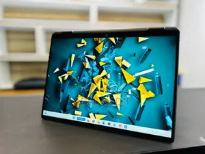 New Laptop HP Spectre X360 13 16GB Intel Core I7 SSD 1T