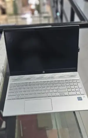 New Laptop HP Pavilion 15 8GB Intel Core I7 SSD 512GB