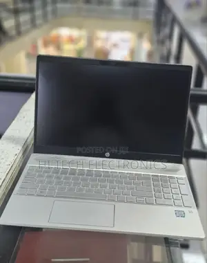 New Laptop HP Pavilion 15 8GB Intel Core I7 SSD 512GB