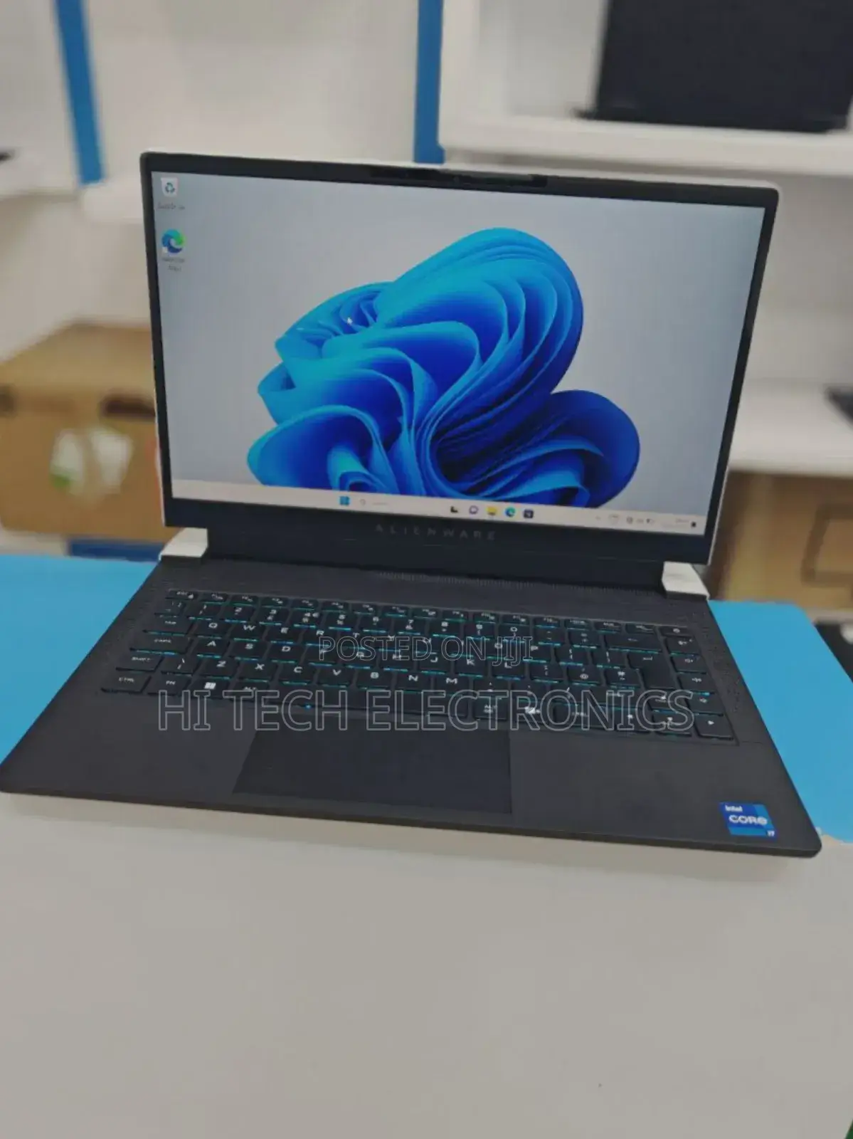 New Laptop Dell Alienware 17 R2 32GB Intel Core I7 SSD 1T