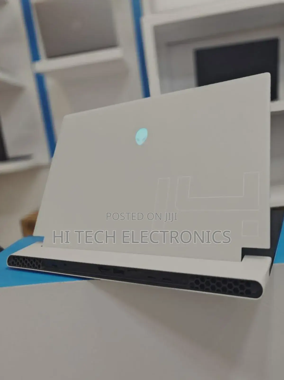 New Laptop Dell Alienware 17 R2 32GB Intel Core I7 SSD 1T