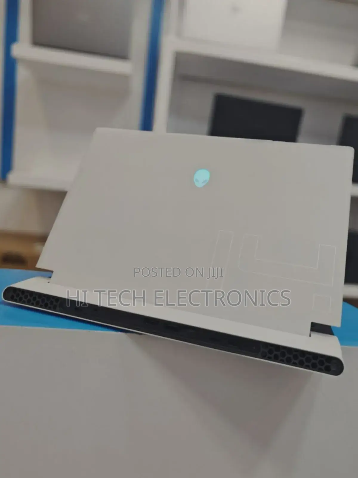 New Laptop Dell Alienware 17 R2 32GB Intel Core I7 SSD 1T