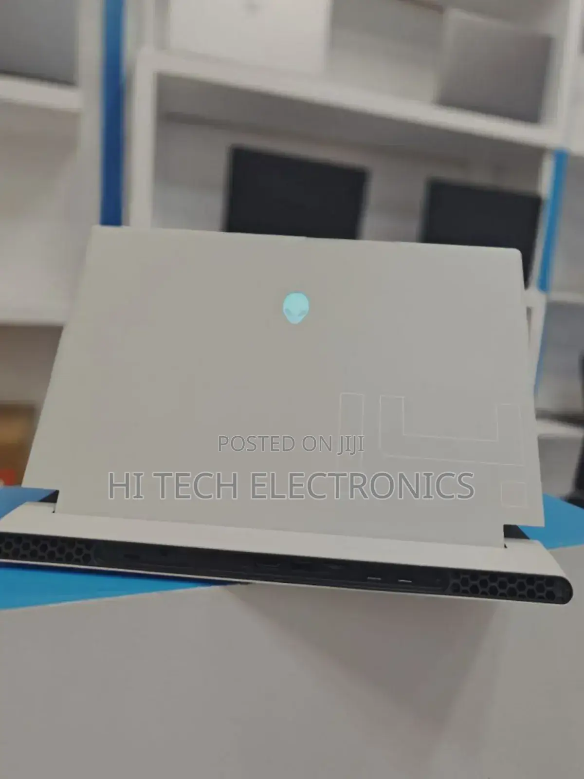 New Laptop Dell Alienware 17 R2 32GB Intel Core I7 SSD 1T