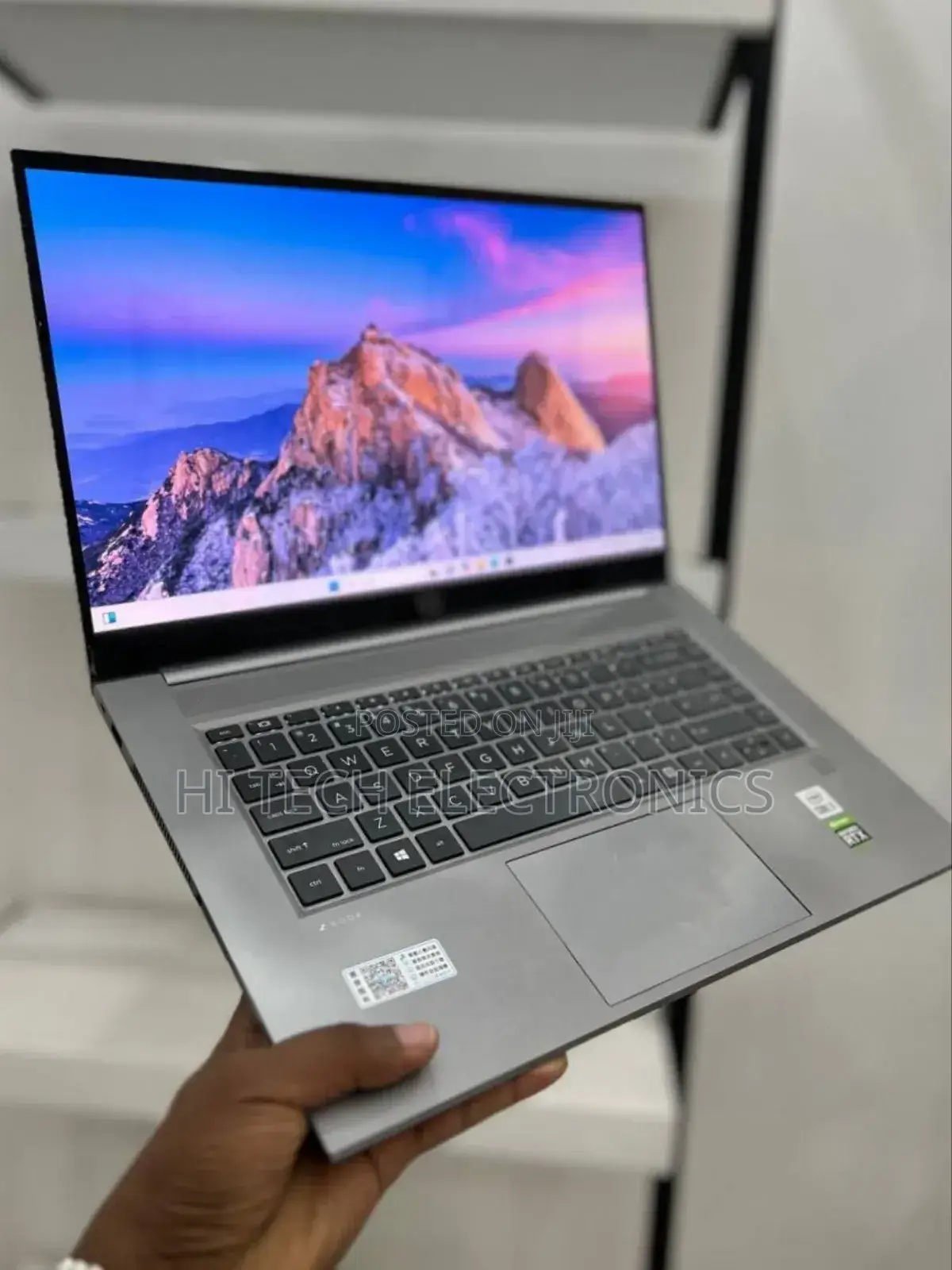 New Laptop HP ZBook Studio 16GB Intel Core I7 SSD 1T