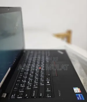 New Laptop Lenovo ThinkPad T14 16GB Intel Core I7 SSD 1T