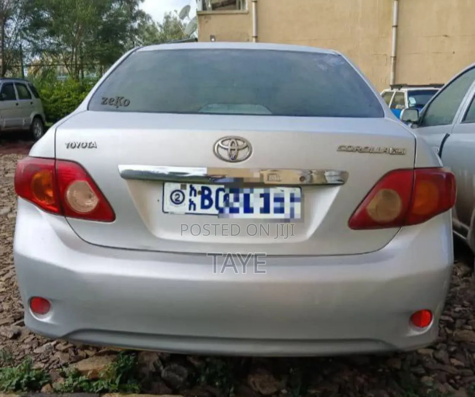 Toyota Corolla 2010 Silver