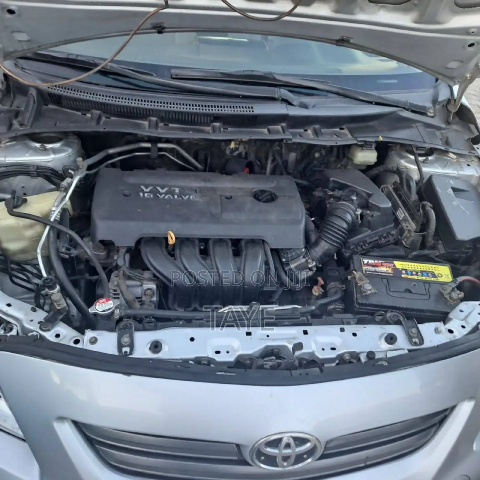 Toyota Corolla 2010 Silver