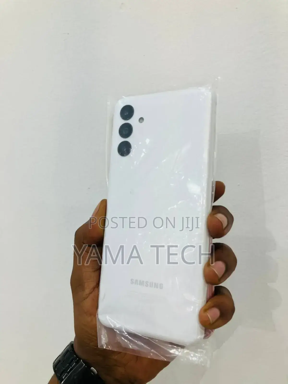 New Samsung Galaxy A04s 64 GB White