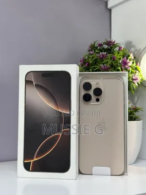 Photo - New Apple iPhone 16 Pro Max 256 GB Gold