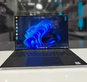 New Laptop Dell XPS 15 32GB Intel Core I7 SSD 512GB