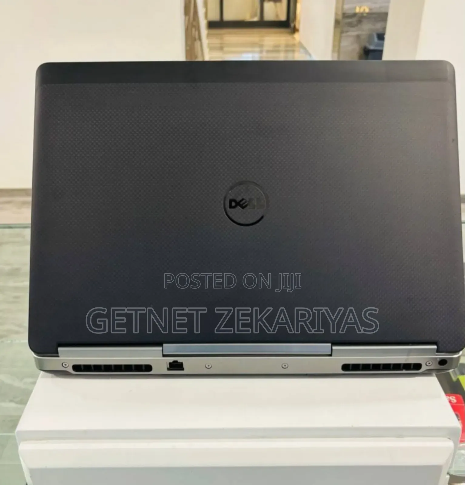 New Laptop Dell Precision 5520 16GB Intel Core I7 SSD 512GB