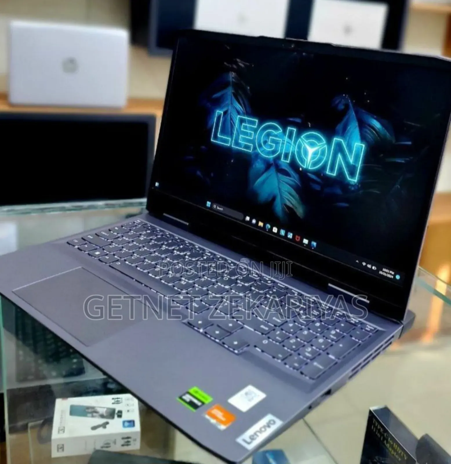 New Laptop Lenovo LOQ 15IRH8 16GB AMD Ryzen 7 SSD 512GB