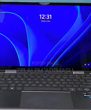 Photo - New Laptop HP Spectre 13 16GB Intel Core I7 SSD 1T