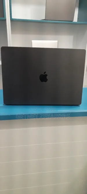 New Apple MacBook Pro 2023 M3 Max 16-Inch 36GB Apple M3 Max SSD 1T