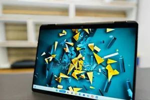 New Laptop HP Spectre 16GB Intel Core I7 SSD 1T